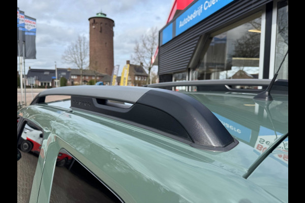 Dacia Duster 1.3 TCe 150 Journey / Navi / Camera / Trekhaak