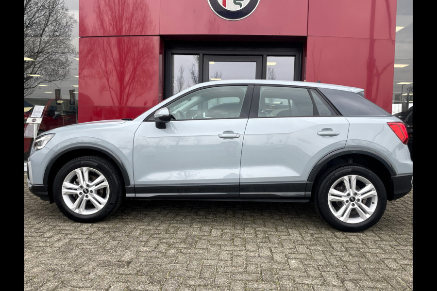 Audi Q2 30 TFSI S Edition | Camera | Stoelverwarming
