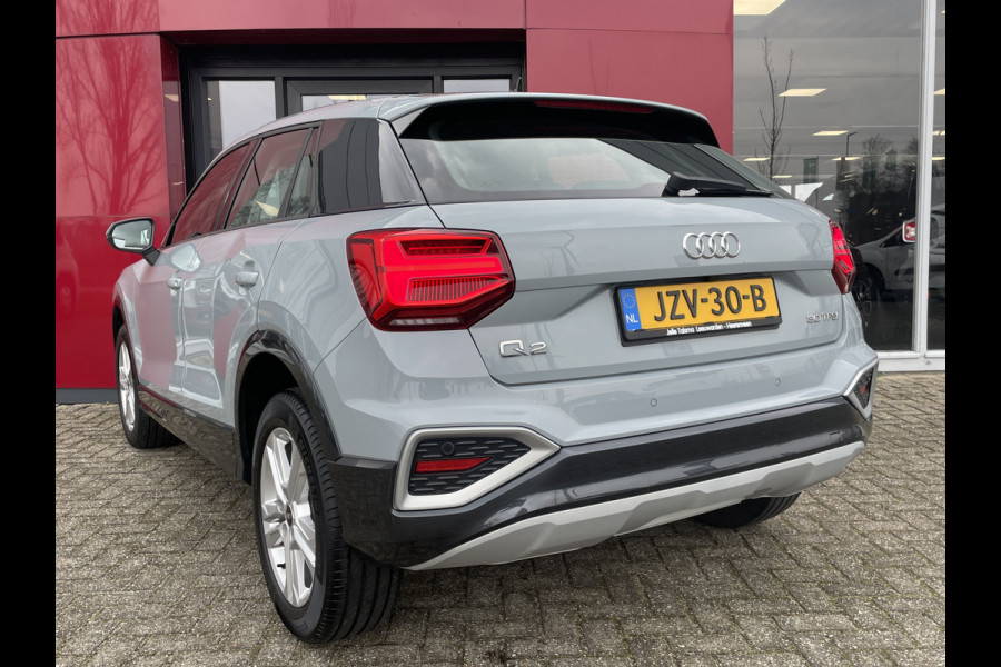 Audi Q2 30 TFSI S Edition | Camera | Stoelverwarming