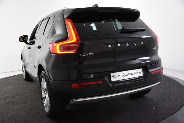 Volvo XC40 2.0 D3 Momentum *1ste Eigenaar*Leer*Panoramadak*