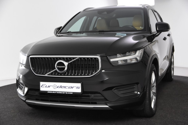 Volvo XC40 2.0 D3 Momentum *1ste Eigenaar*Leer*Panoramadak*