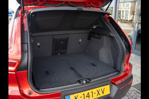 Volvo XC40 2.0 T4 Inscription R-design / ACC / Camera / 21'' / H&K