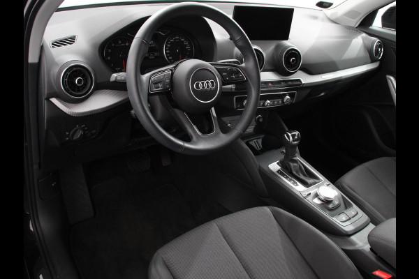 Audi Q2 35 TFSI 150pk S-Tronic Prestige Navigatie Apple Carplay / Android Auto Climate Control Dab Camera Parkeer sensoren Adaptive Cruise Control