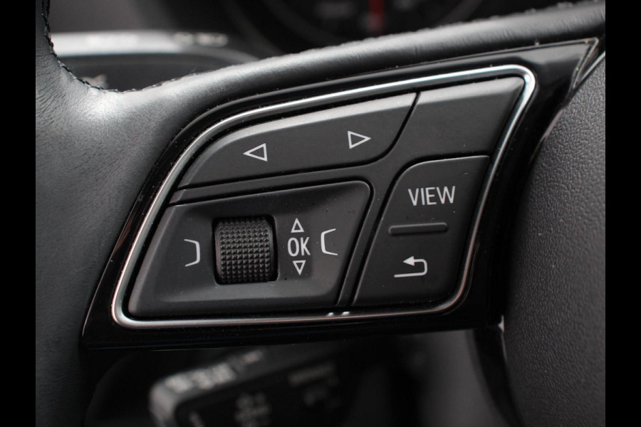 Audi Q2 35 TFSI 150pk S-Tronic Prestige Navigatie Apple Carplay / Android Auto Climate Control Dab Camera Parkeer sensoren Adaptive Cruise Control