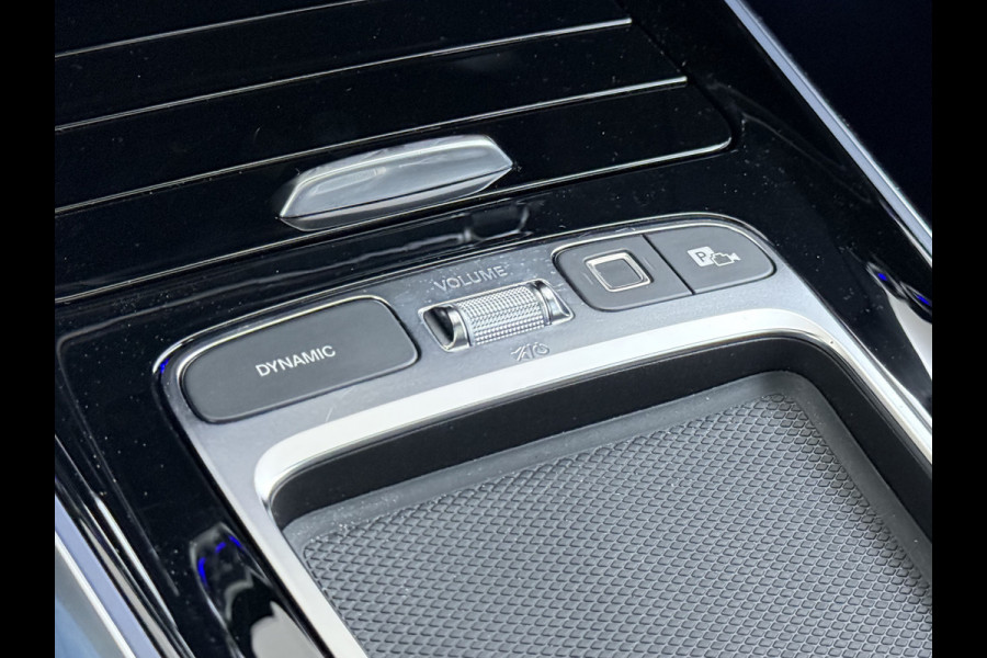 Mercedes-Benz GLA 250 e AMG line | Pano Trekhaak Memory HUD Sound Keyless Multibeam