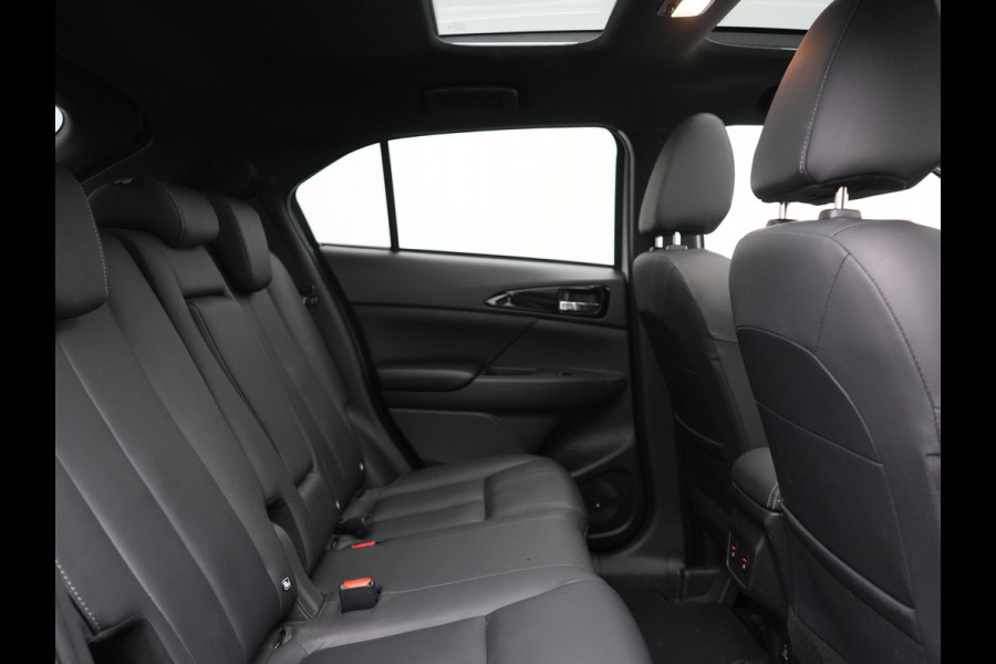 Mitsubishi Eclipse Cross 2.4 Instyle PHEV 188pk Dealer O.H. | Trekhaak Af Fabriek | Panodak | Head Up | Adaptive Cruise | 360 Camera | Lederen Sportstoelen Verwarmd | Keyless | Stuur Verwarmd | Apple Carplay | Blis | Navigatie | DAB | Plug In Hybrid |