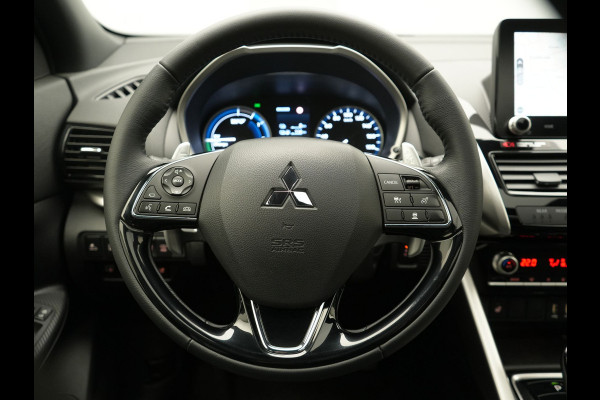 Mitsubishi Eclipse Cross 2.4 Instyle PHEV 188pk Dealer O.H. | Trekhaak Af Fabriek | Panodak | Head Up | Adaptive Cruise | 360 Camera | Lederen Sportstoelen Verwarmd | Keyless | Stuur Verwarmd | Apple Carplay | Blis | Navigatie | DAB | Plug In Hybrid |