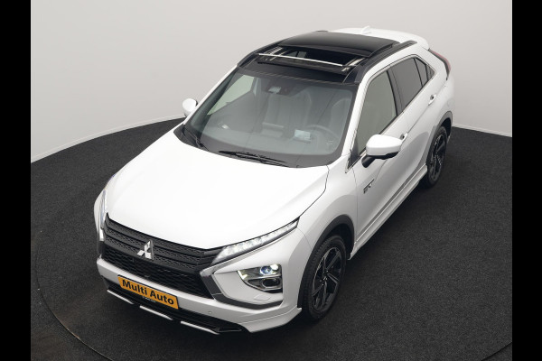 Mitsubishi Eclipse Cross 2.4 Instyle PHEV 188pk Dealer O.H. | Trekhaak Af Fabriek | Panodak | Head Up | Adaptive Cruise | 360 Camera | Lederen Sportstoelen Verwarmd | Keyless | Stuur Verwarmd | Apple Carplay | Blis | Navigatie | DAB | Plug In Hybrid |