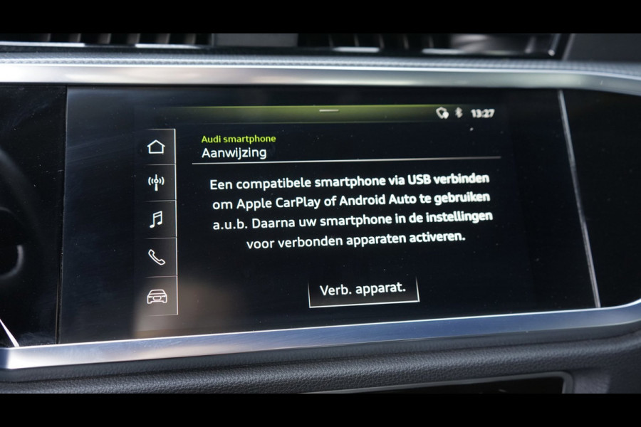 Audi Q3 Sportback 35 TFSI 3x S-Line Black Optik AUTOMAAT-CAMERA-CARPLAY-DRIVE SELECT-ELEKTRISCHE STOELEN-KEYLESS-MATRIX-PANORAMA