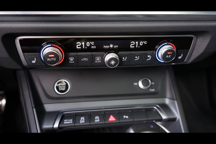 Audi Q3 Sportback 35 TFSI 3x S-Line Black Optik AUTOMAAT-CAMERA-CARPLAY-DRIVE SELECT-ELEKTRISCHE STOELEN-KEYLESS-MATRIX-PANORAMA