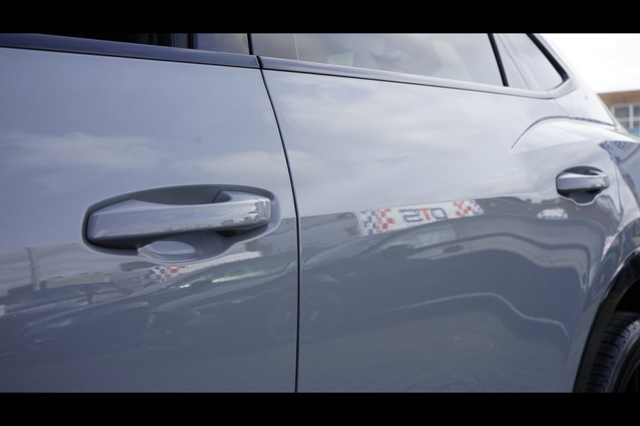 Audi Q3 Sportback 35 TFSI 3x S-Line Black Optik AUTOMAAT-CAMERA-CARPLAY-DRIVE SELECT-ELEKTRISCHE STOELEN-KEYLESS-MATRIX-PANORAMA