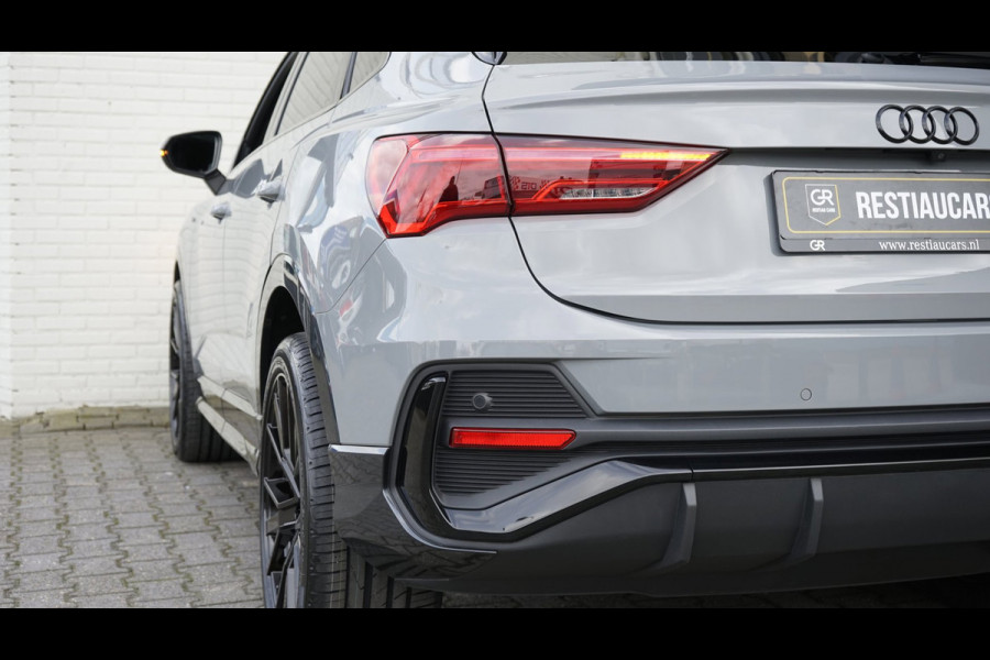 Audi Q3 Sportback 35 TFSI 3x S-Line Black Optik AUTOMAAT-CAMERA-CARPLAY-DRIVE SELECT-ELEKTRISCHE STOELEN-KEYLESS-MATRIX-PANORAMA