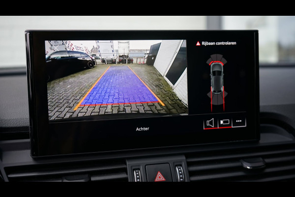 Audi Q5 55 TFSIe Quattro 3x S-Line Black Optik ACC-AMBIANCE-CAMERA-CARPLAY-KEYLESS-MATRIX LED-PANORAMA-ZONSVERDUISTERING