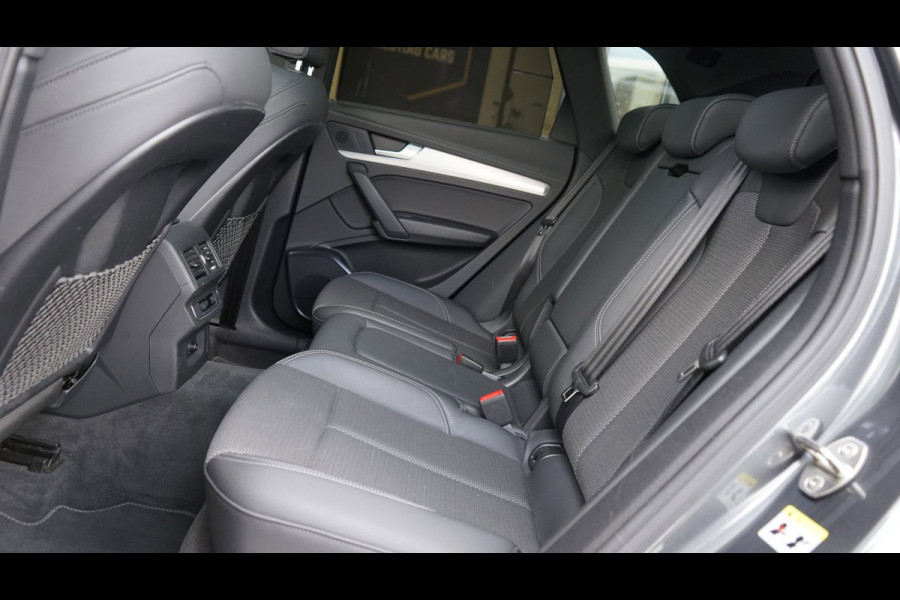 Audi Q5 55 TFSIe Quattro 3x S-Line Black Optik ACC-AMBIANCE-CAMERA-CARPLAY-KEYLESS-MATRIX LED-PANORAMA-ZONSVERDUISTERING