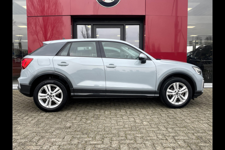 Audi Q2 30 TFSI S Edition | Camera | Stoelverwarming