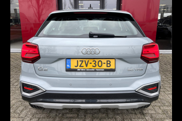 Audi Q2 30 TFSI S Edition | Camera | Stoelverwarming