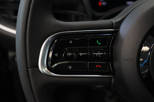 Fiat 500 Icon 42 kWh Navigatie Panoramadak PDC