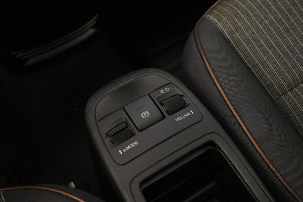 Fiat 500 Icon 42 kWh Navigatie Panoramadak PDC