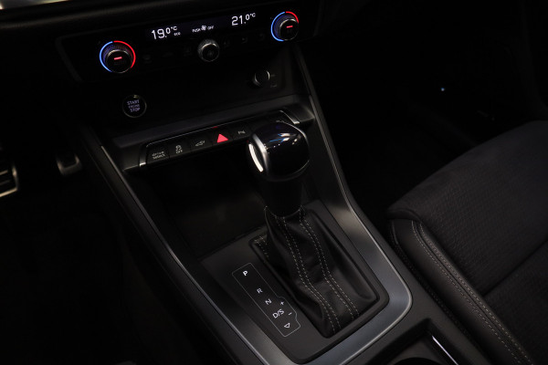 Audi Q3 Sportback 45 TFSI e S Edition Sonos 20'' Camera PDC ECC