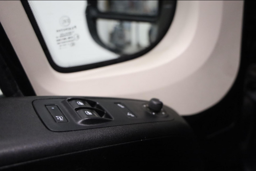 Peugeot Boxer 2.0 BlueHDI L2/H2 130PK PDC AIRCO NAVI CRUISE CONTROL LEASE V/A 99,- p.m. INRUIL MOGELIJK