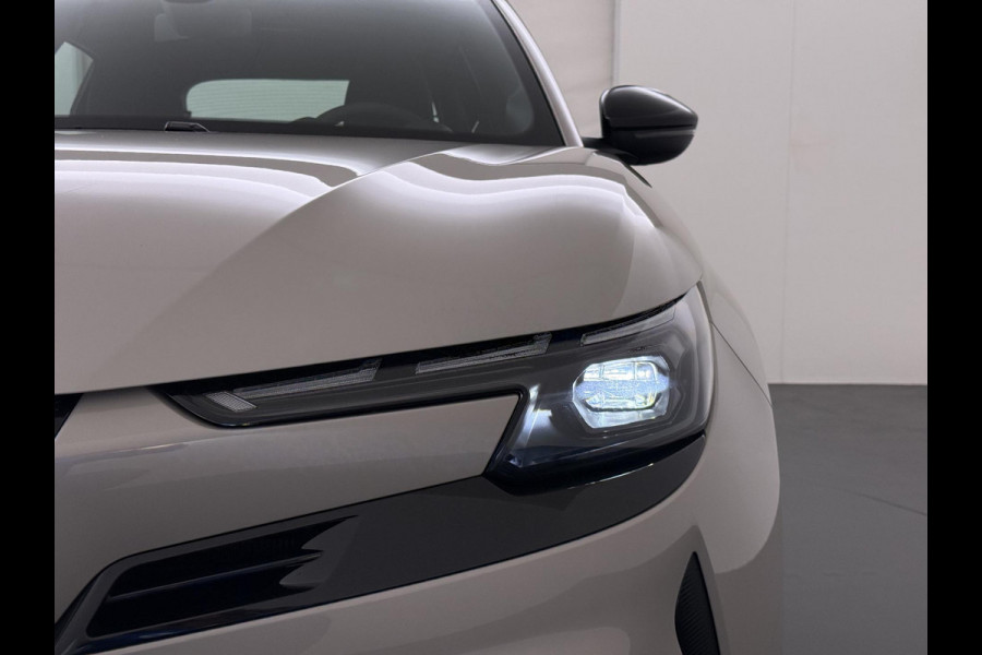 Alfa Romeo junior Elettrica 54 kWh VAN € 30.900,- VOOR € 26.877,- UW LENTEVOORDEEL € 4.023,-! | 15.000KM!! | FABRIEKSGARANTIE | APPLE CARPLAY| ANDROID AUTO| UNIEKE KLEUR! | ADAPTIVE CRUISE CONTROL|