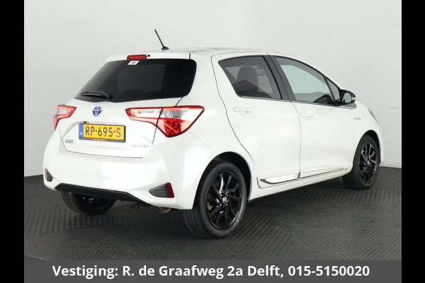 Toyota Yaris 1.5 Hybrid Executive | Stoelverwarming | Panoramadak | Navigatie |
