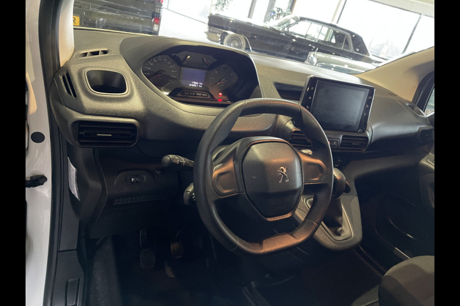 Peugeot Partner 1.5 BlueHDI Premium / vaste prijs rijklaar € 12.950 ex btw / euro 6 / bpm vrij / lease vanaf € 218 / airco / cruise / imperial / laadruimte ventilatie !