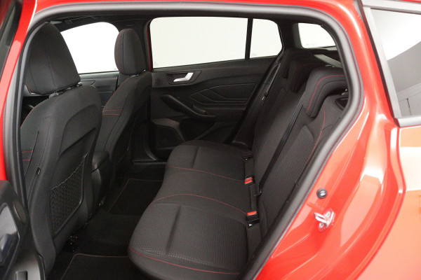 Ford FOCUS Wagon 1.0 EcoBoost ST Line Business (PANORAMADAK, STOEL/STUUR VERWARMING, CAMERA, CRUISE ADAPTIEF, LANE-ASSIST)