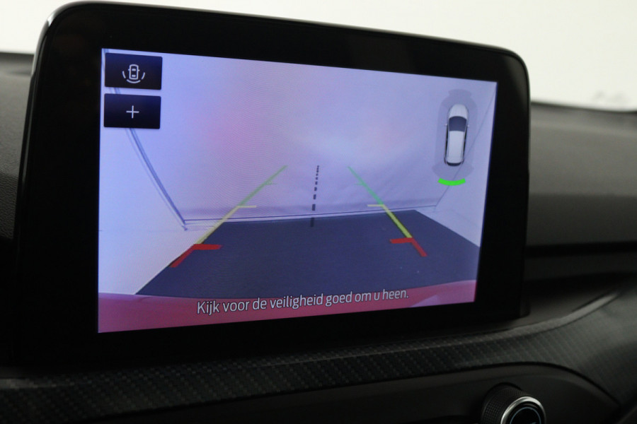 Ford FOCUS Wagon 1.0 EcoBoost ST Line Business (PANORAMADAK, STOEL/STUUR VERWARMING, CAMERA, CRUISE ADAPTIEF, LANE-ASSIST)