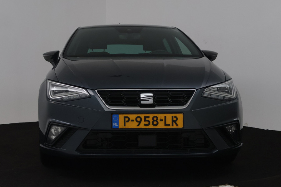 Seat Ibiza 1.0 EcoTSI FR Business Intense (DIGITALE COCKPIT, STOELVERWARMING, CAMERA, CRUISE CONTROL ADAPTIEF, SENSOREN)