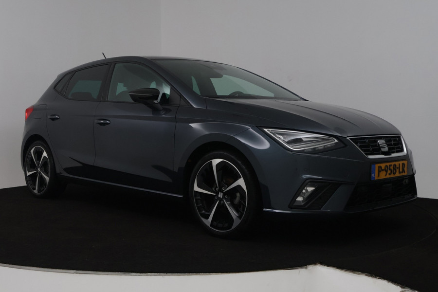 Seat Ibiza 1.0 EcoTSI FR Business Intense (DIGITALE COCKPIT, STOELVERWARMING, CAMERA, CRUISE CONTROL ADAPTIEF, SENSOREN)