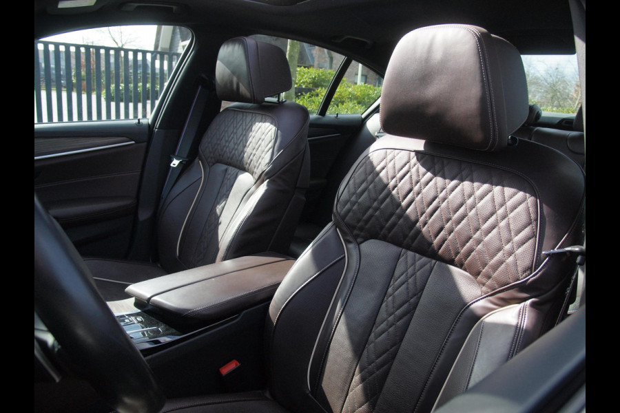 BMW 5 Serie 545e xDrive Business Edition Plus | M-Pakket | Schuifdak | Massage stoelen | Head-Up Display | Camera | NL-Auto |