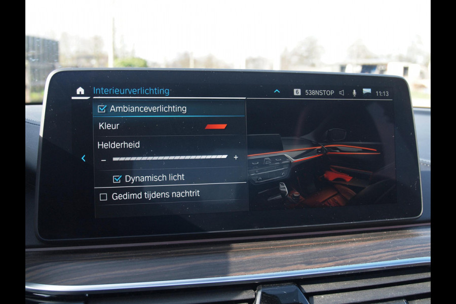 BMW 5 Serie 545e xDrive Business Edition Plus | M-Pakket | Schuifdak | Massage stoelen | Head-Up Display | Camera | NL-Auto |