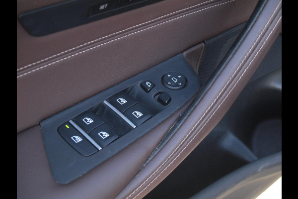 BMW 5 Serie 545e xDrive Business Edition Plus | M-Pakket | Schuifdak | Massage stoelen | Head-Up Display | Camera | NL-Auto |