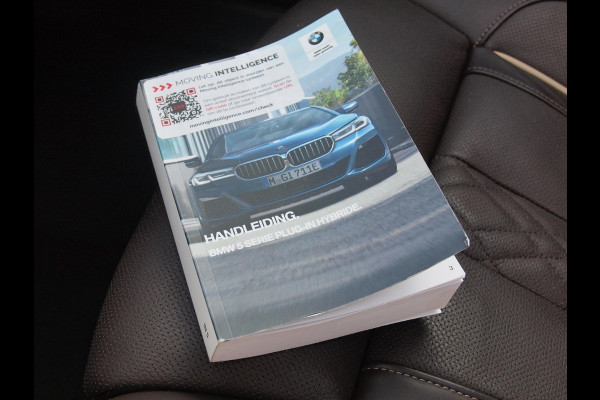 BMW 5 Serie 545e xDrive Business Edition Plus | M-Pakket | Schuifdak | Massage stoelen | Head-Up Display | Camera | NL-Auto |