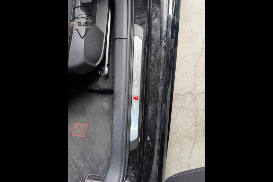 Audi RS3 Sportback 2.5 TFSI QUATTRO Carbon/Kuipstoelen/Pano/HUD/
