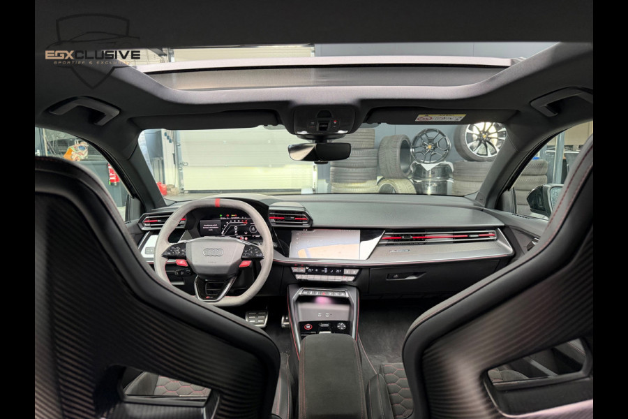 Audi RS3 Sportback 2.5 TFSI QUATTRO Carbon/Kuipstoelen/Pano/HUD/