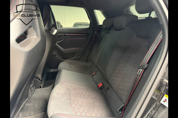 Audi RS3 Sportback 2.5 TFSI QUATTRO Carbon/Kuipstoelen/Pano/HUD/