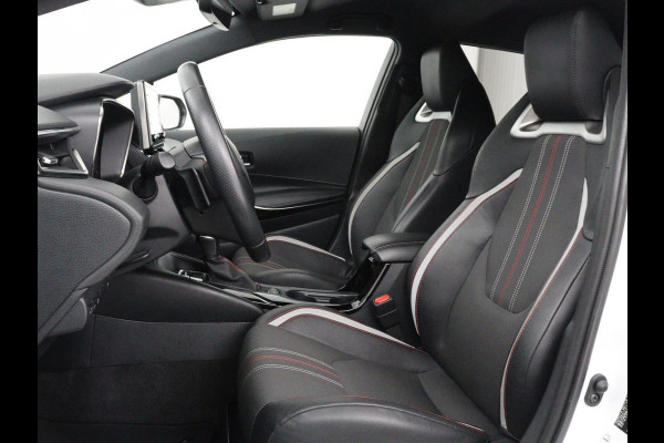 Toyota Corolla 2.0 Hybrid GR-Sport | Stoelverwarming | Adaptive cruise | Sportstoelen | Carplay | Camera | Park Assist | DAB | Keyless | Full LED | Half leder | Climate control