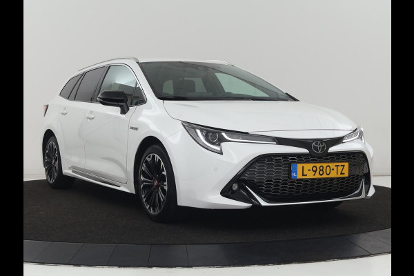 Toyota Corolla 2.0 Hybrid GR-Sport | Stoelverwarming | Adaptive cruise | Sportstoelen | Carplay | Camera | Park Assist | DAB | Keyless | Full LED | Half leder | Climate control