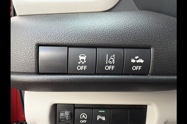 Suzuki Swift 1.2 Style Smart Hybrid Automaat Adaptive Cruise Climate control LED Navi Apple / Android Achteruitrijcamera
