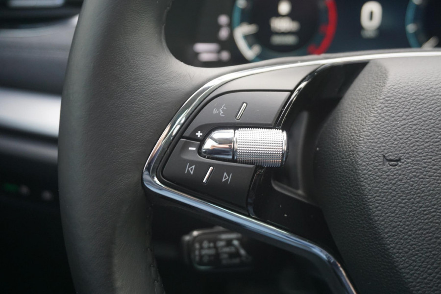 Škoda Octavia Combi 1.0 TSI Business Ed.Plus/Virtual Cockpit/18Inch.LM /Stoelverwarming.