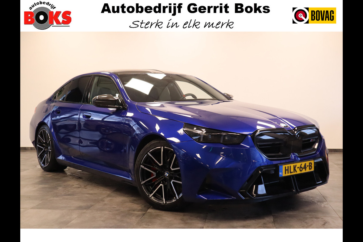 BMW 5 Serie M5  Carbon Pack Co-Pilot Live Cockpit  Professional 1st eigenaar NAP