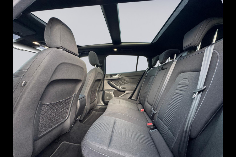 Ford FOCUS Wagon 1.0 EcoBoost Hybrid Active X Business, panoramadak, stoelverwarming, dealer onderhouden, 1 e eigenaar, NLauto nap