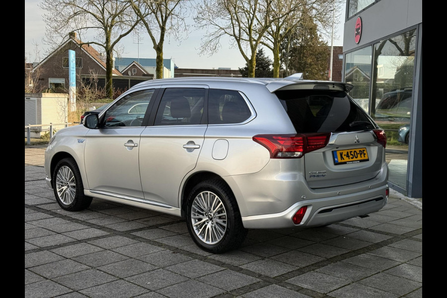 Mitsubishi Outlander Aut. 2.4 PHEV Intense | Apple Carplay | Camera | Stoel Verwarming |
