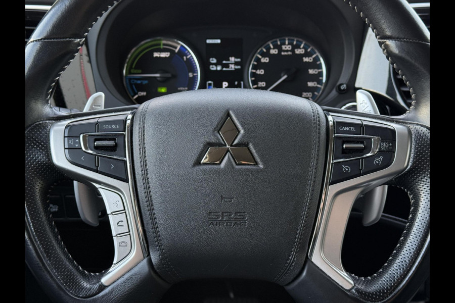 Mitsubishi Outlander Aut. 2.4 PHEV Intense | Apple Carplay | Camera | Stoel Verwarming |