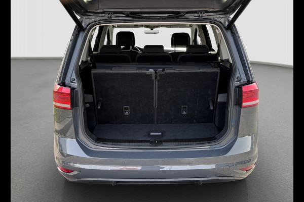 Volkswagen Touran 1.4 TSI Comfortline 7 persoons | Massage | Carplay | Dealer onderhouden | Stoel + stuur verwarming | Automaat
