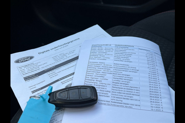 Ford FOCUS Wagon BWJ 2021 | 1.0T 126PK Hybrid ST Line Business | CAMERA | SPORTSTOELEN | CARPLAY | NAVI | CLIMA | PDC | 17'' LMV |