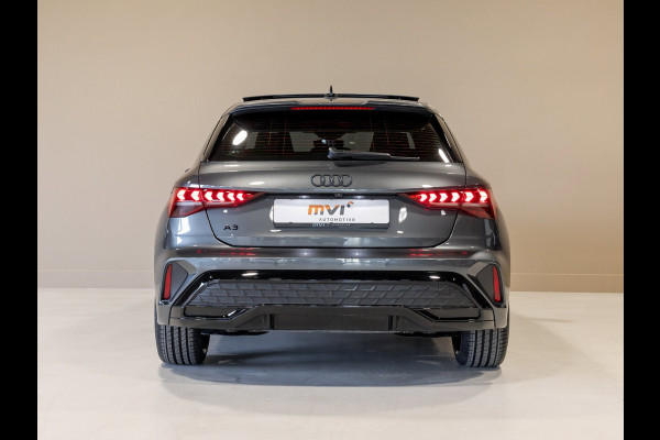 Audi A3 Sportback 35 TFSI 2x S-Line edition / 150pk / Panorama dak / Sonos / Achteruitrij camera /