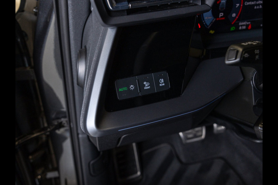 Audi A3 Sportback 35 TFSI 2x S-Line edition / 150pk / Panorama dak / Sonos / Achteruitrij camera /